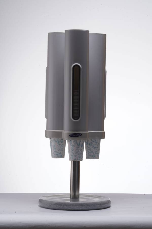 جای لیوان یکبار مصرف آبشار